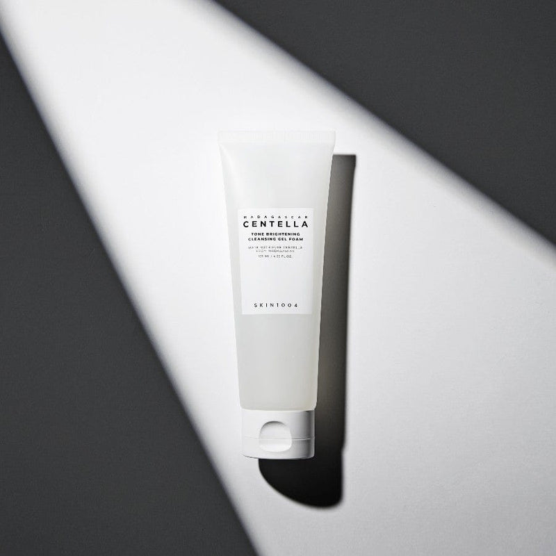Tone Brightening Cleansing Gel Foam — SKIN1004