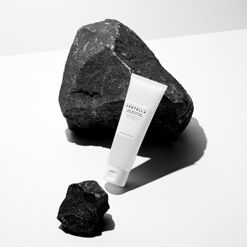Tone Brightening Cleansing Gel Foam — SKIN1004