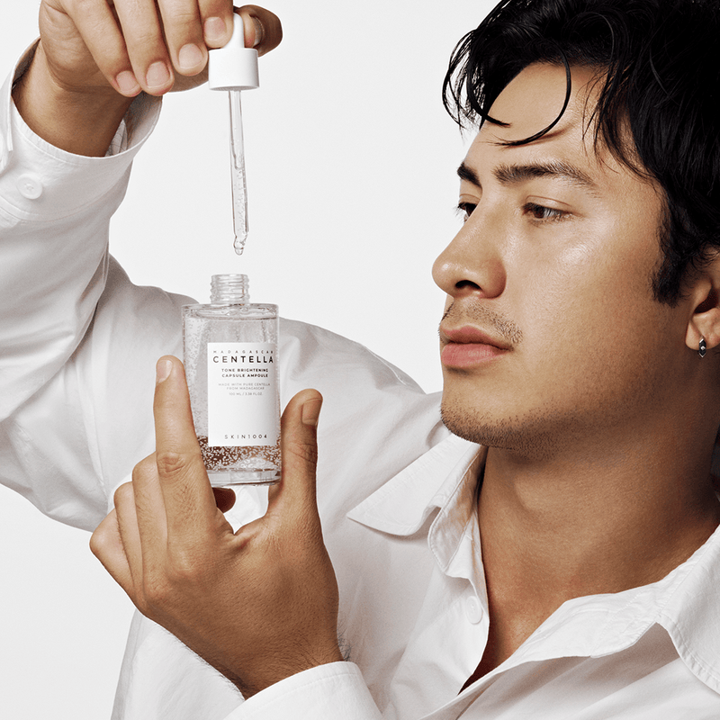 Tone Brightening Capsule Ampoule — SKIN1004